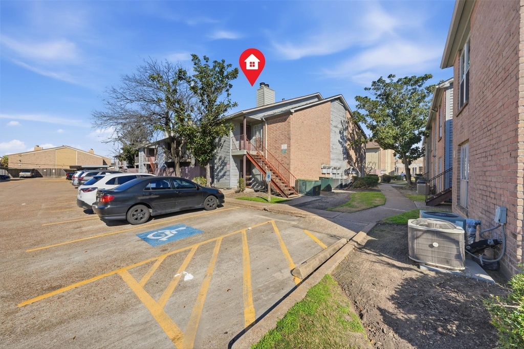 9350 Country Creek Drive - Photo 25