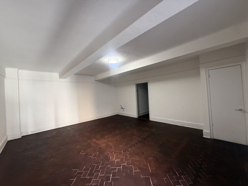 160 West 73rd Street - Photo 3