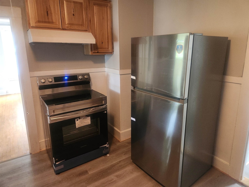 25 South Spring - Photo 2