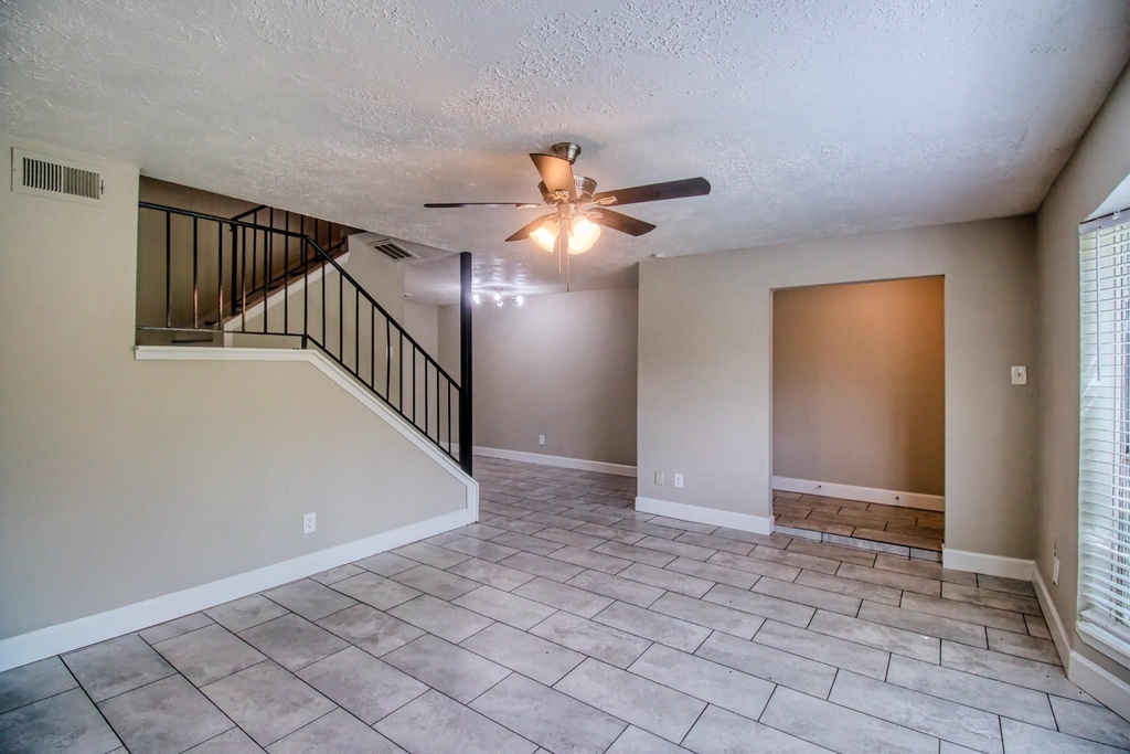 6393 S Briar Bayou Drive - Photo 9