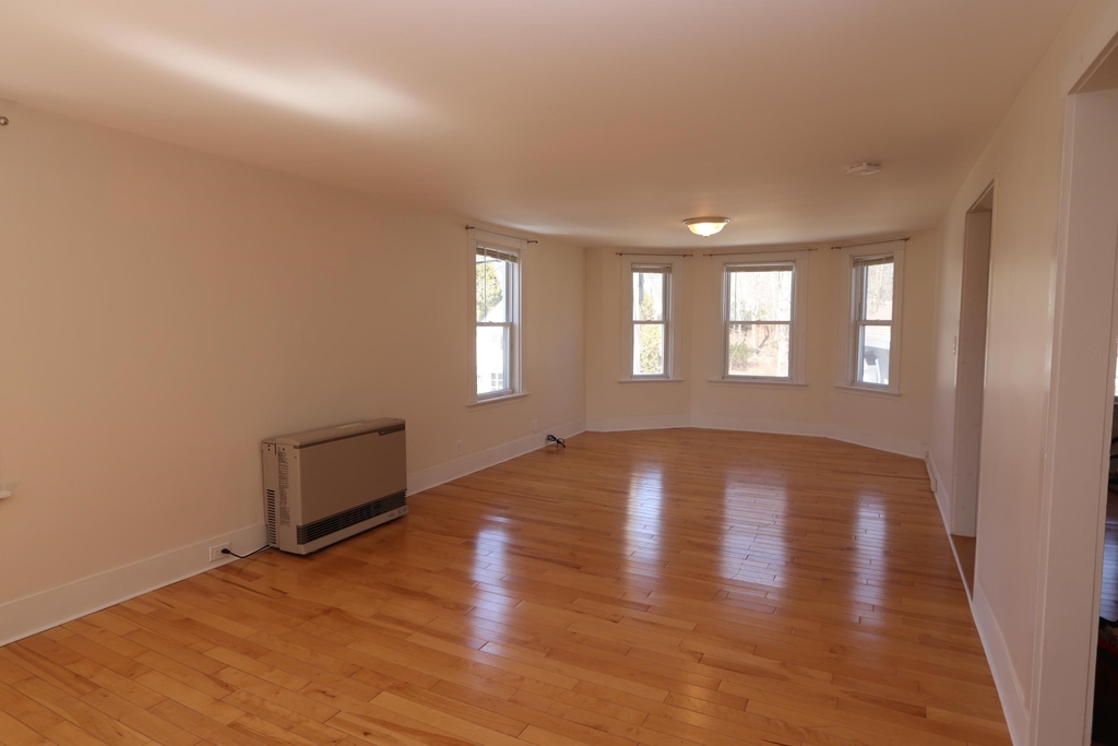 20-b Whipple - Photo 1