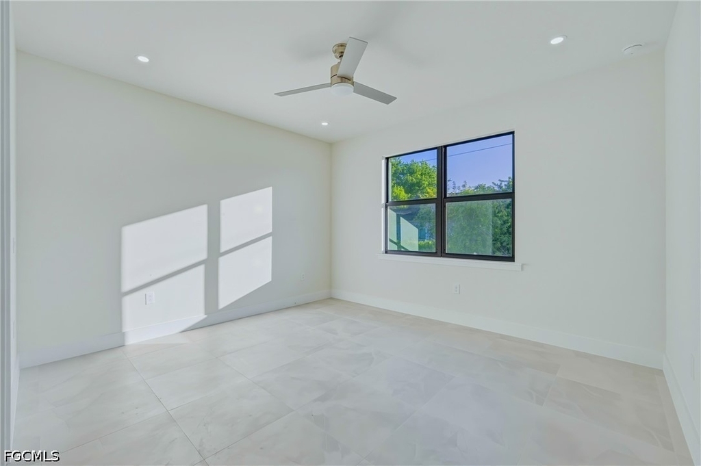 130 Jenna Avenue S - Photo 7