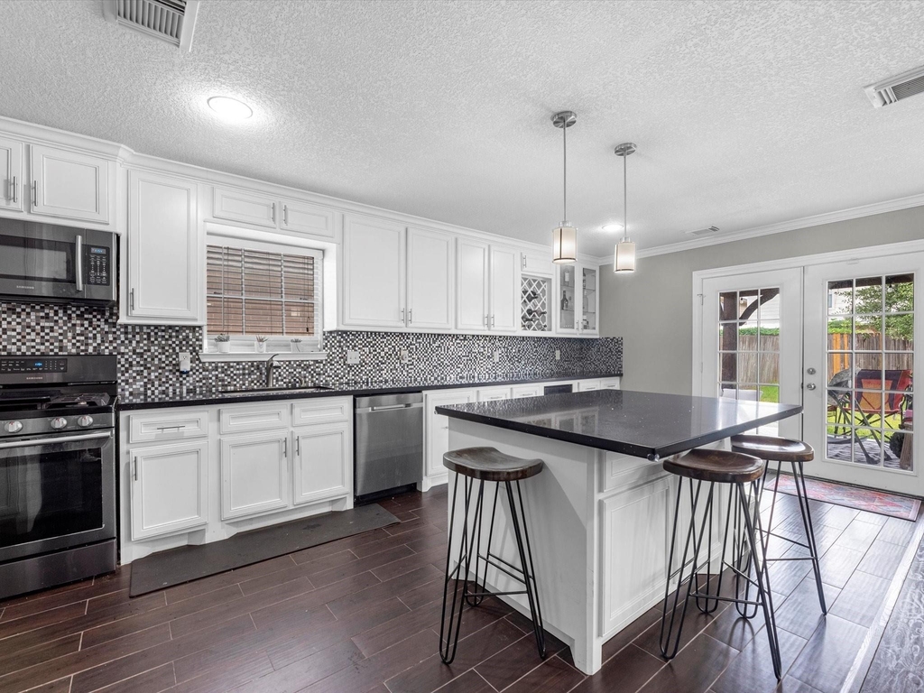 12123 Ravens Nest Lane - Photo 11