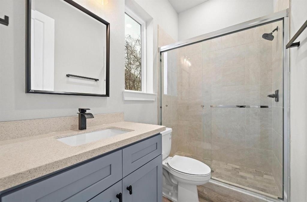 232 W 28th Street - Photo 0