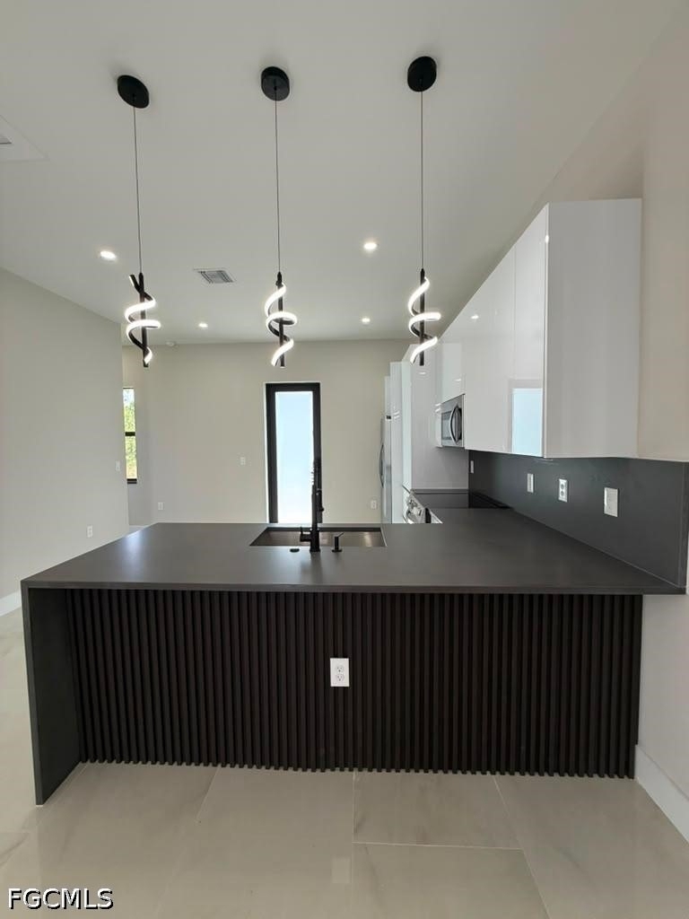 932 Dempsey Street - Photo 3