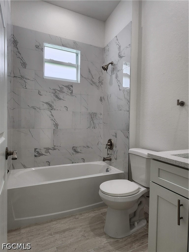4116 5th Street Sw - Photo 1
