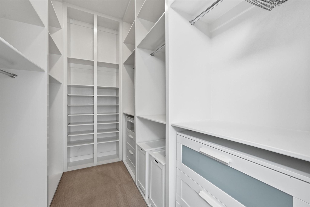 1155 W 17th Street - Photo 19