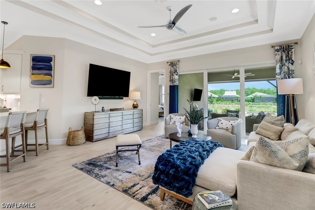 6283 Arriba Avenue - Photo 4