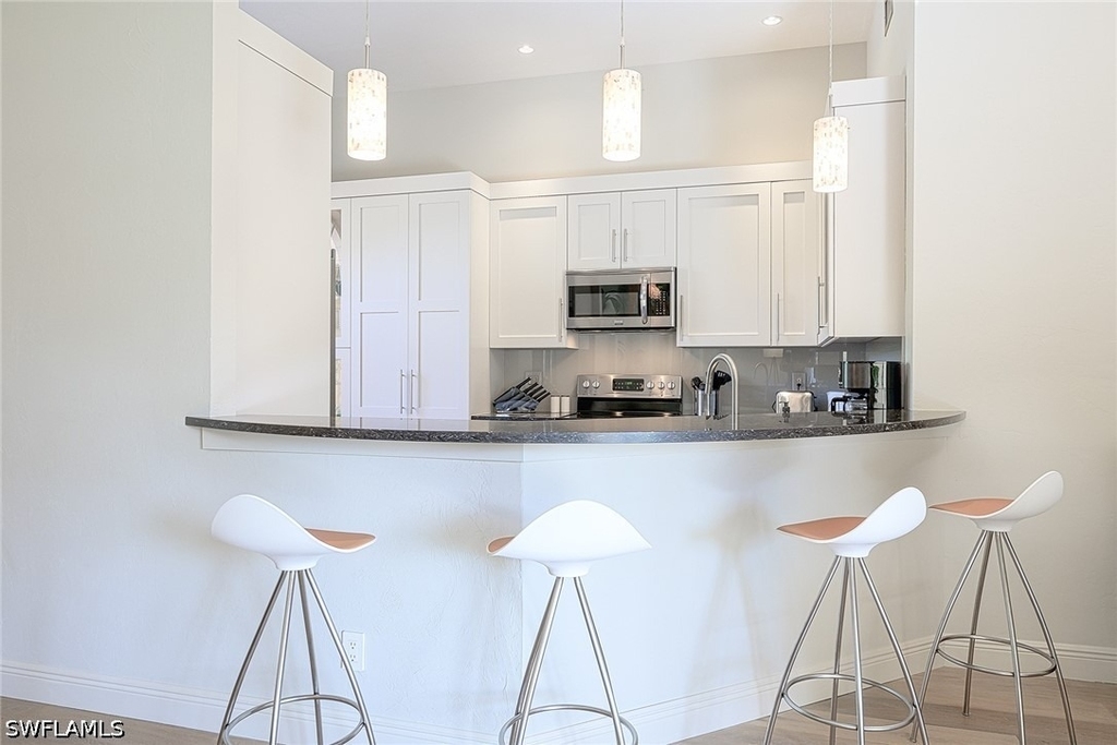 589 Beachwalk Circle - Photo 8