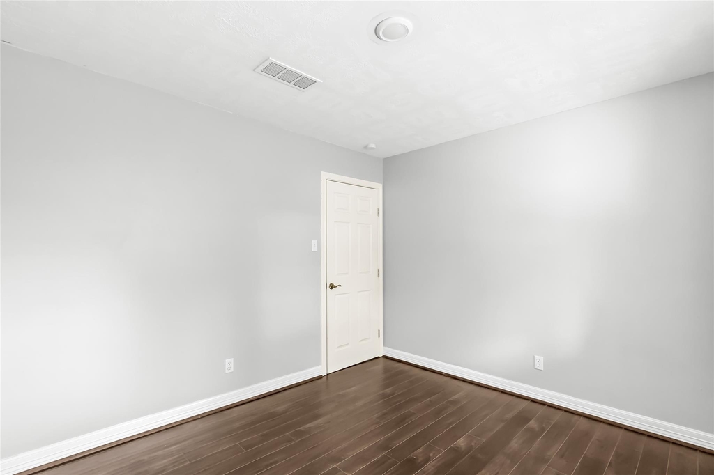 211 W North Hill Drive - Photo 26