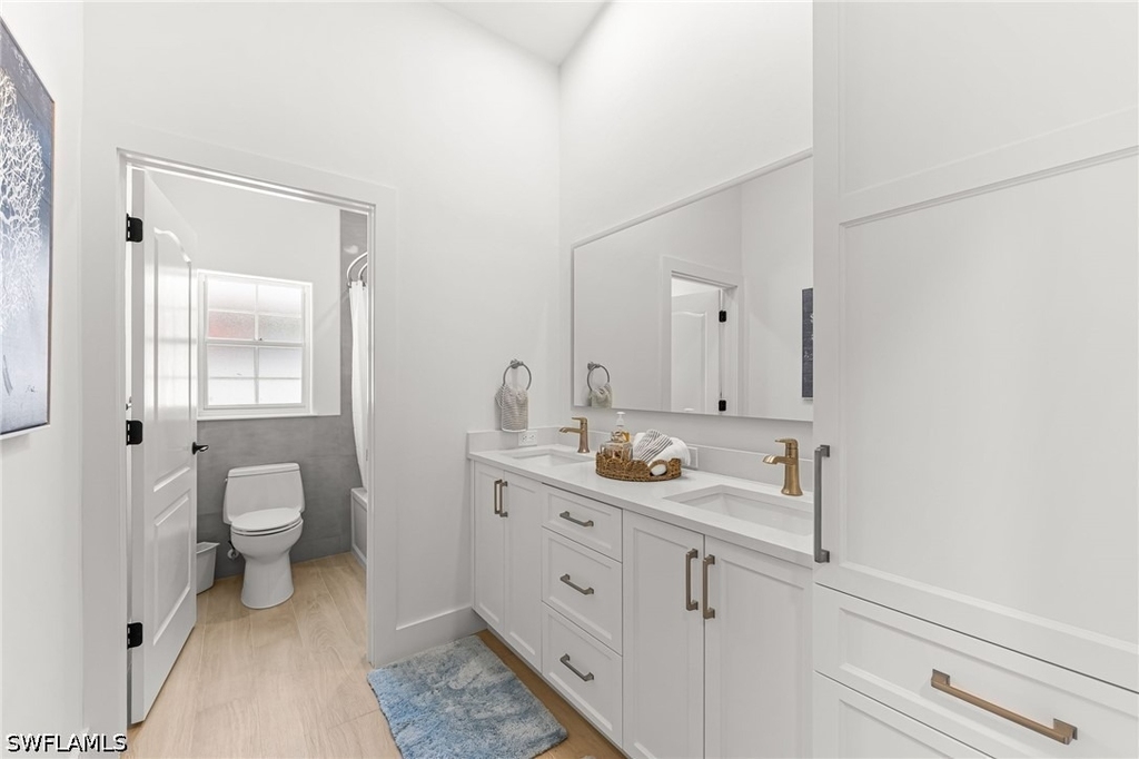 575 101st Avenue N - Photo 17