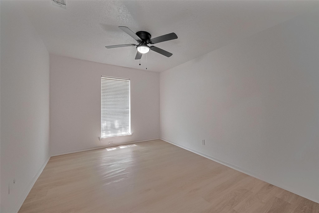 6219 Canada Drive - Photo 31