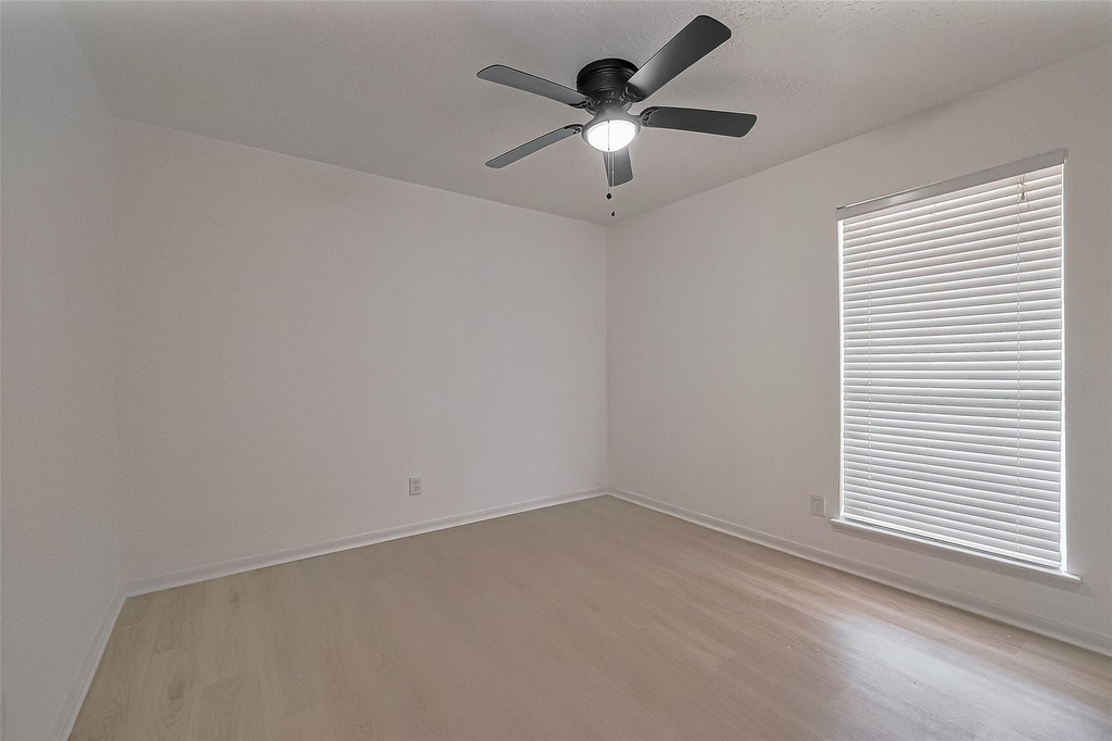 6219 Canada Drive - Photo 30