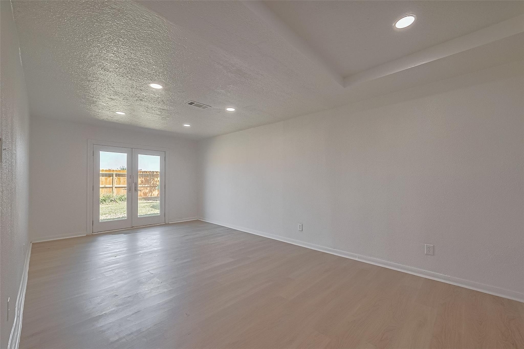 6219 Canada Drive - Photo 10