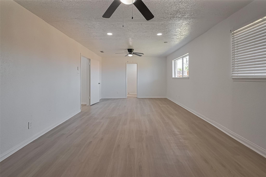 6219 Canada Drive - Photo 23