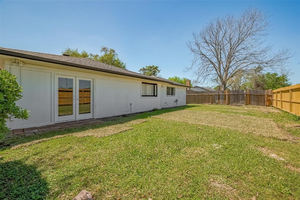 6219 Canada Drive - Photo 39