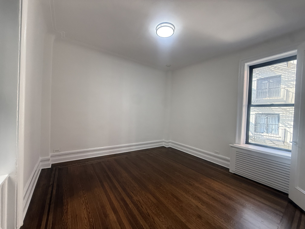 166 West 73rd Street - Photo 5