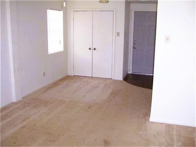 1833 Oriole Drive - Photo 4