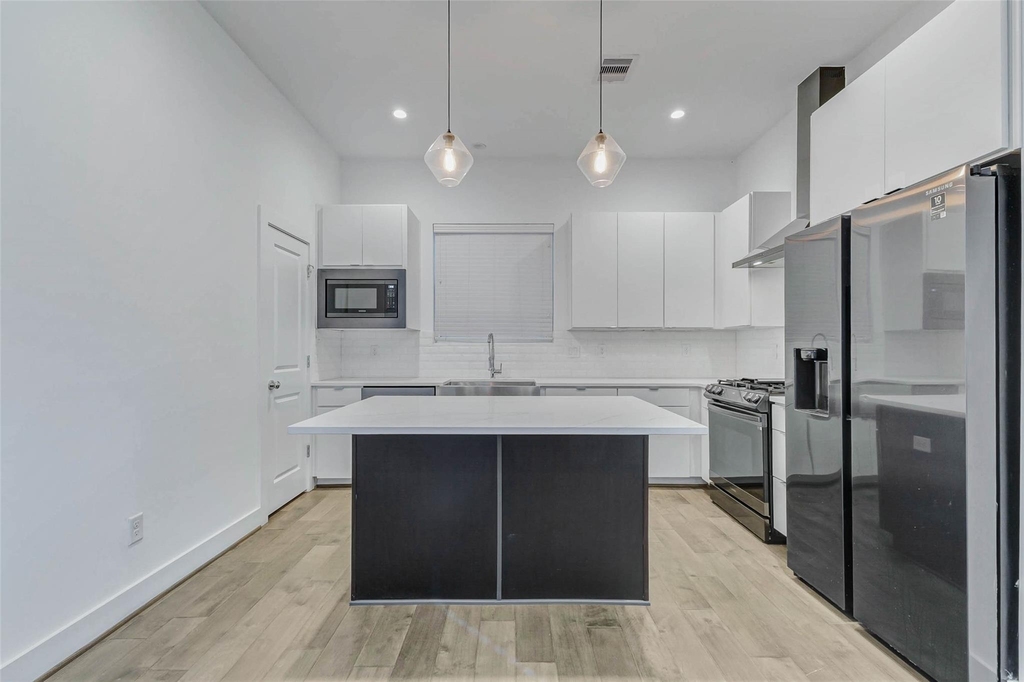 5859 Dolores Street - Photo 8