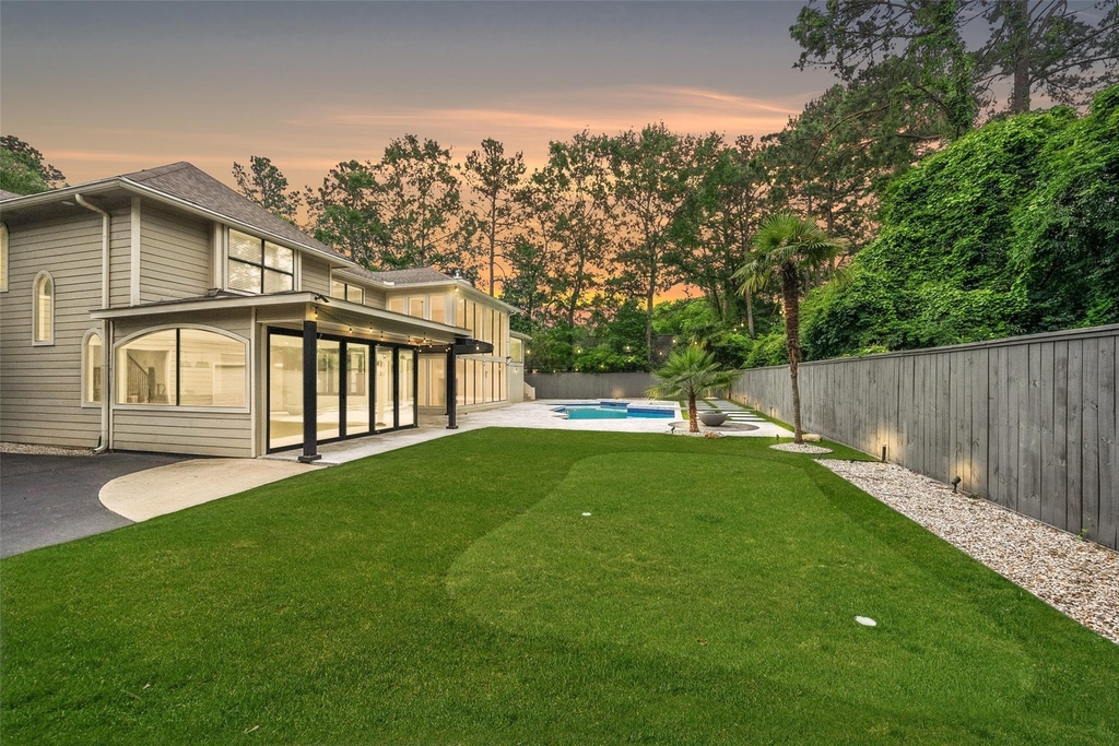 35 Fernglen Drive - Photo 43