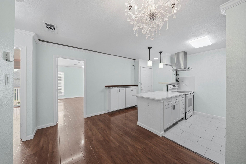 10211 Sugar Branch Drive - Photo 11