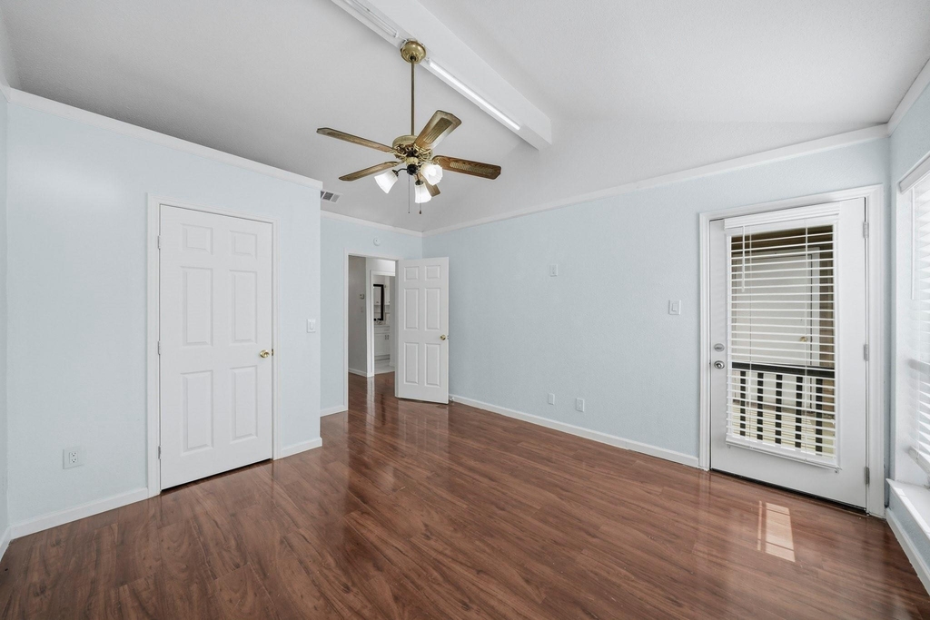10211 Sugar Branch Drive - Photo 16