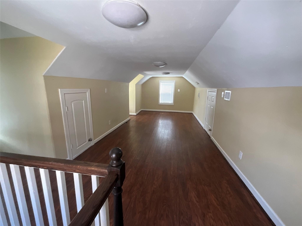 905 Post Office Street - Photo 3