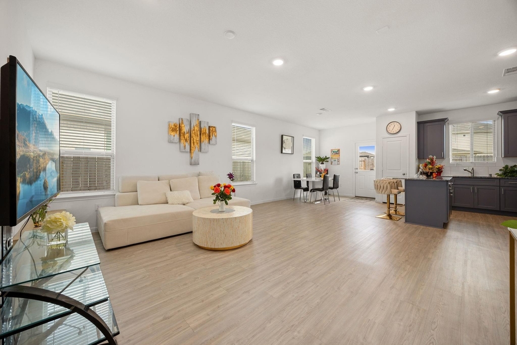16907 Elm Grove Road - Photo 9