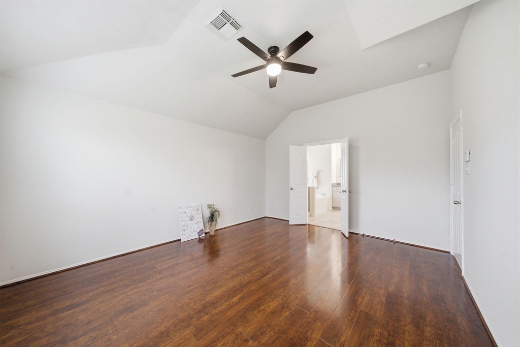 815 Osprey Pass - Photo 11