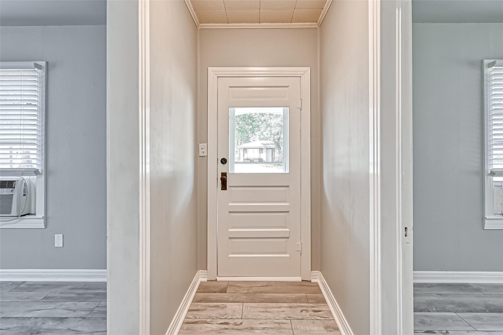 9314 Church Street - Photo 0