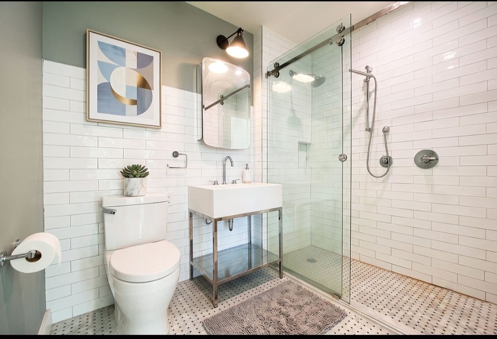 Copy of 409 Eastern Parkway, Unit 1008 - Photo 4