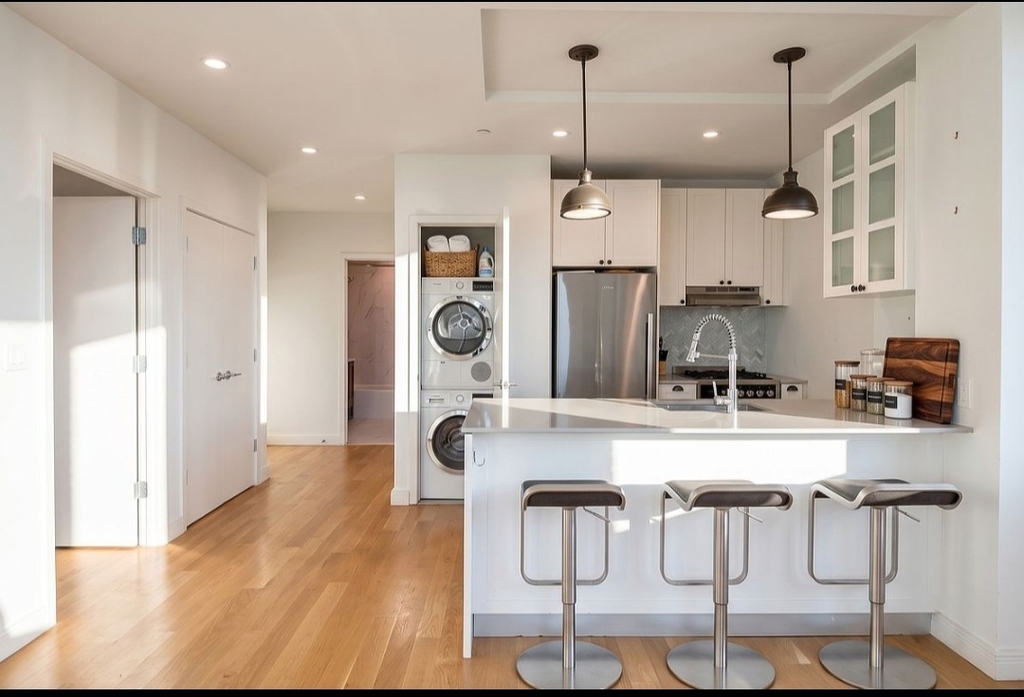 Copy of 409 Eastern Parkway, Unit 1008 - Photo 0