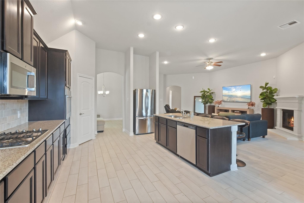 24727 Horsetooth Drive - Photo 3