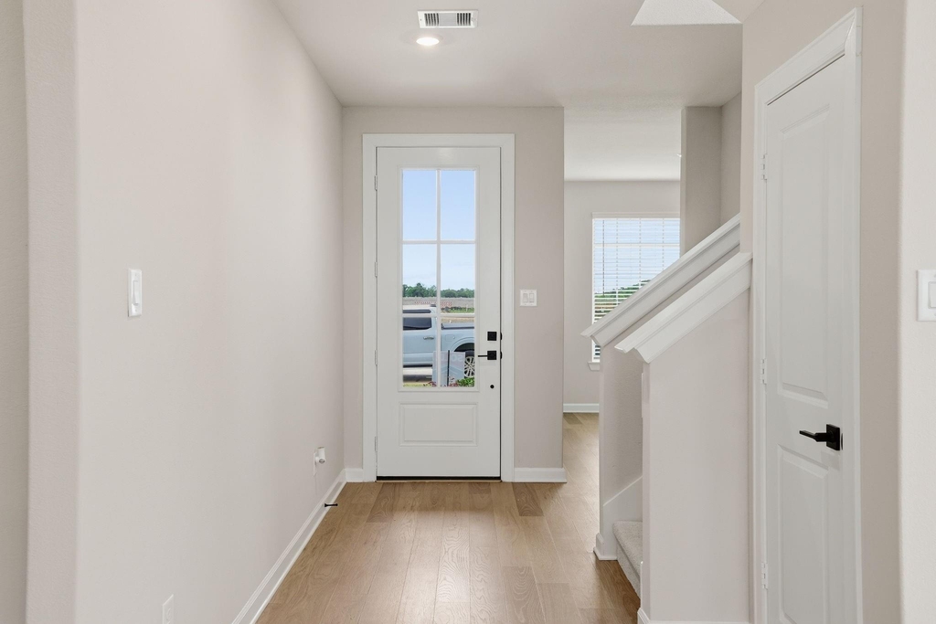 3060 Sorrento Hill Drive - Photo 7