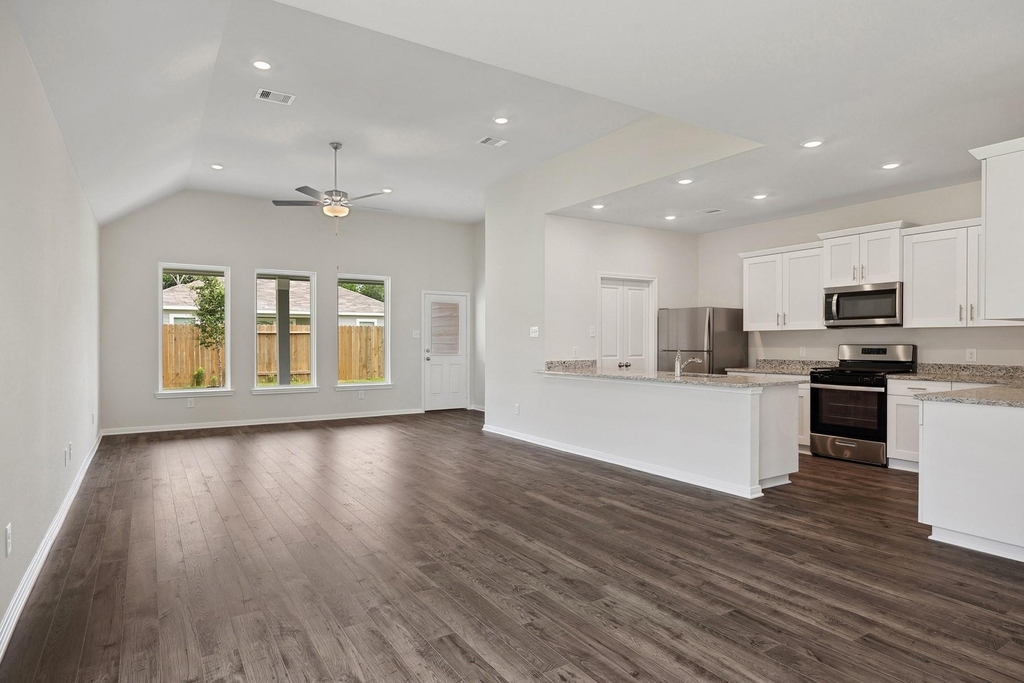 3060 Sorrento Hill Drive - Photo 20