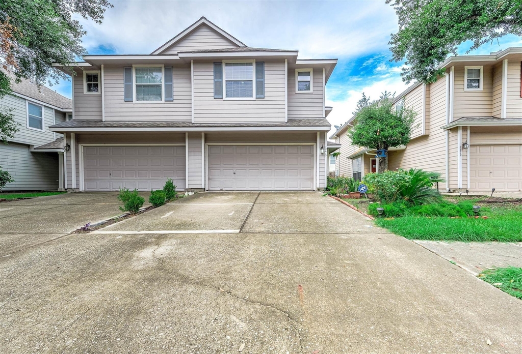 12415 Oriole Lake Way - Photo 0