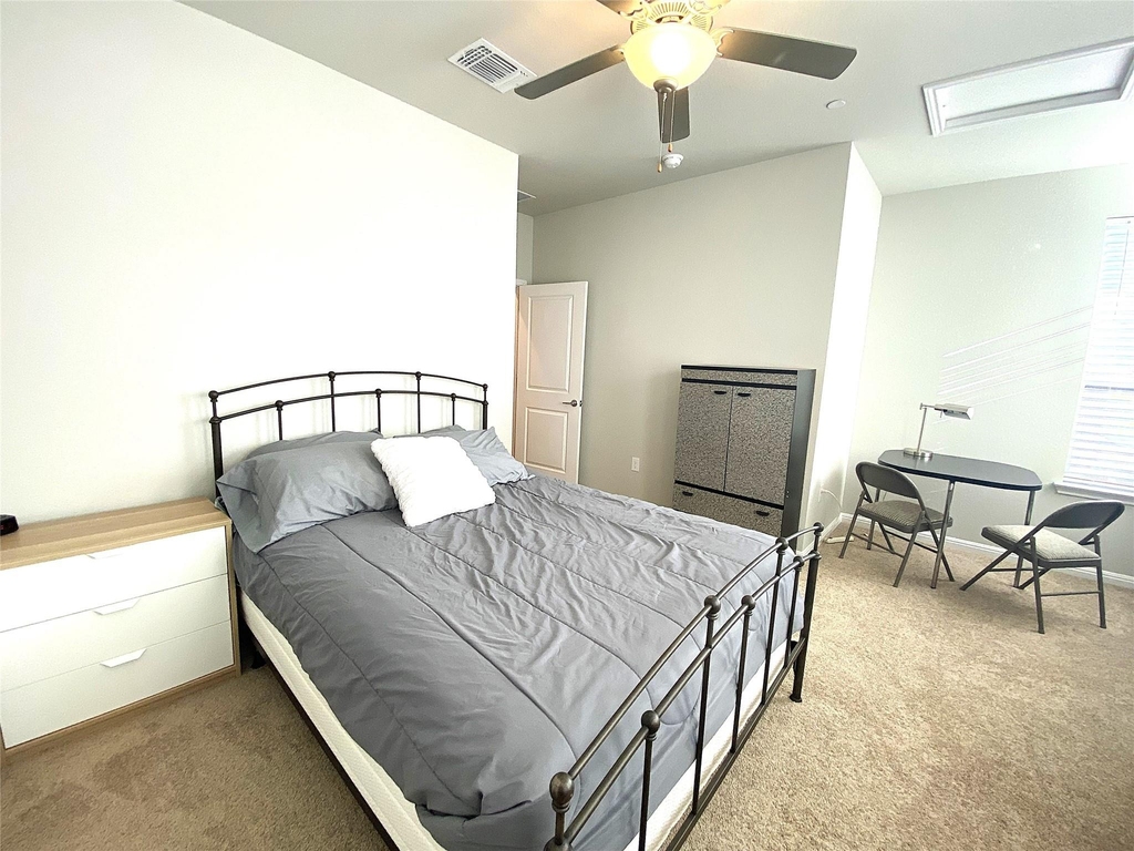 9015 Cattle Baron Path - Photo 14