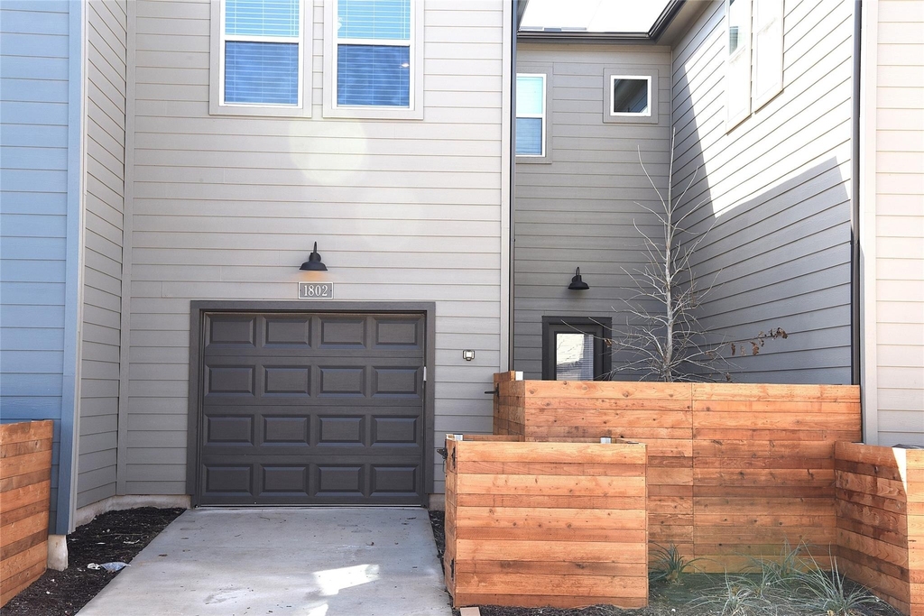 9015 Cattle Baron Path - Photo 20