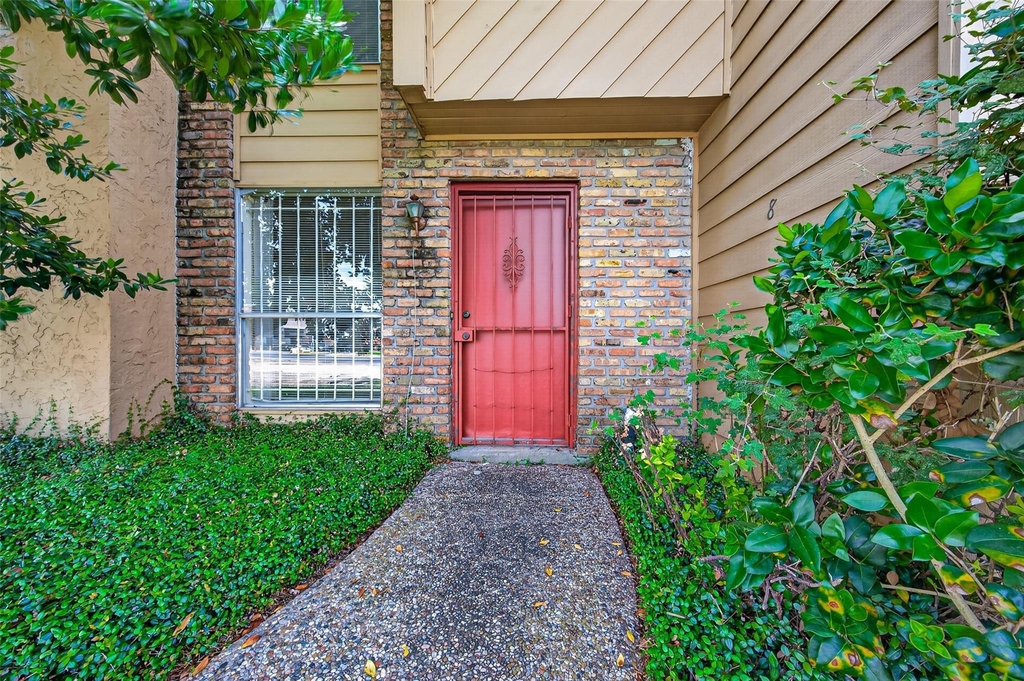 3303 W Greenridge Drive - Photo 4