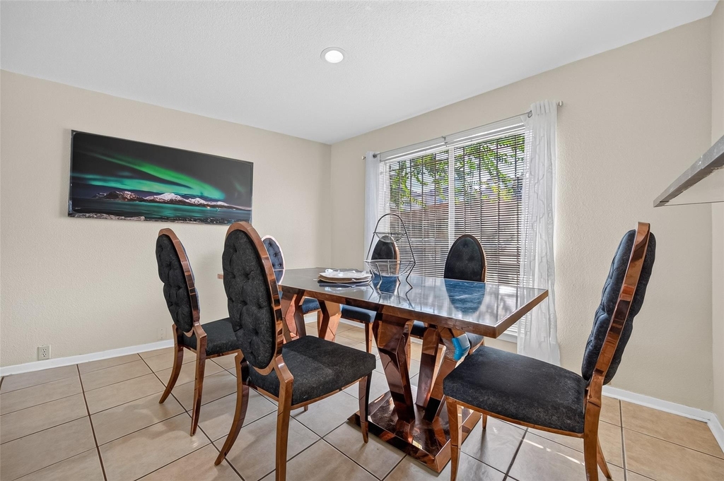 3303 W Greenridge Drive - Photo 17