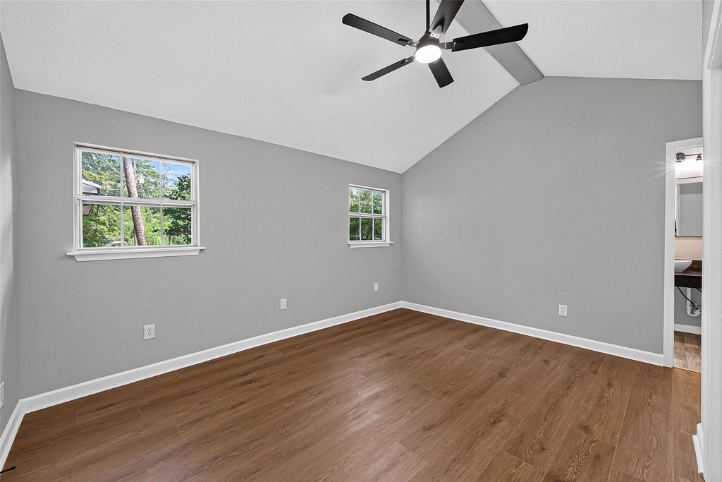 5693 Cessna Drive - Photo 19