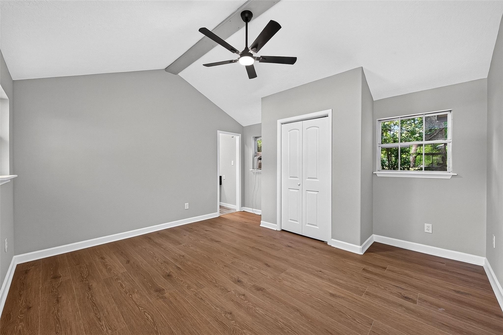 5693 Cessna Drive - Photo 20