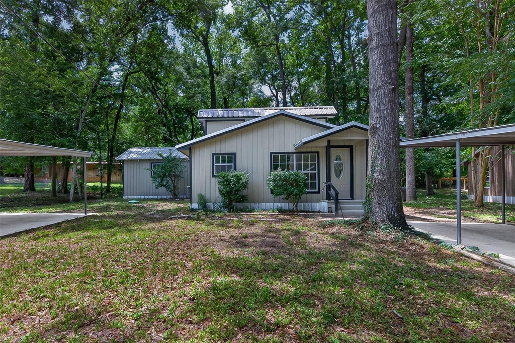 5693 Cessna Drive - Photo 0