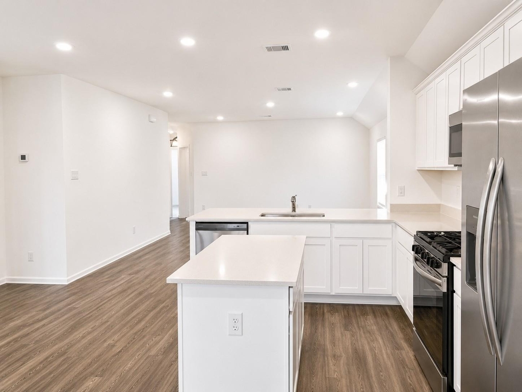 7927 Eagle Creek Ln - Photo 4