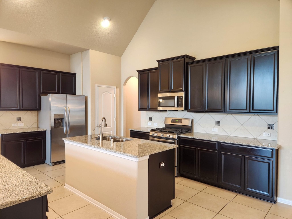 911 Daffodil View Court - Photo 21