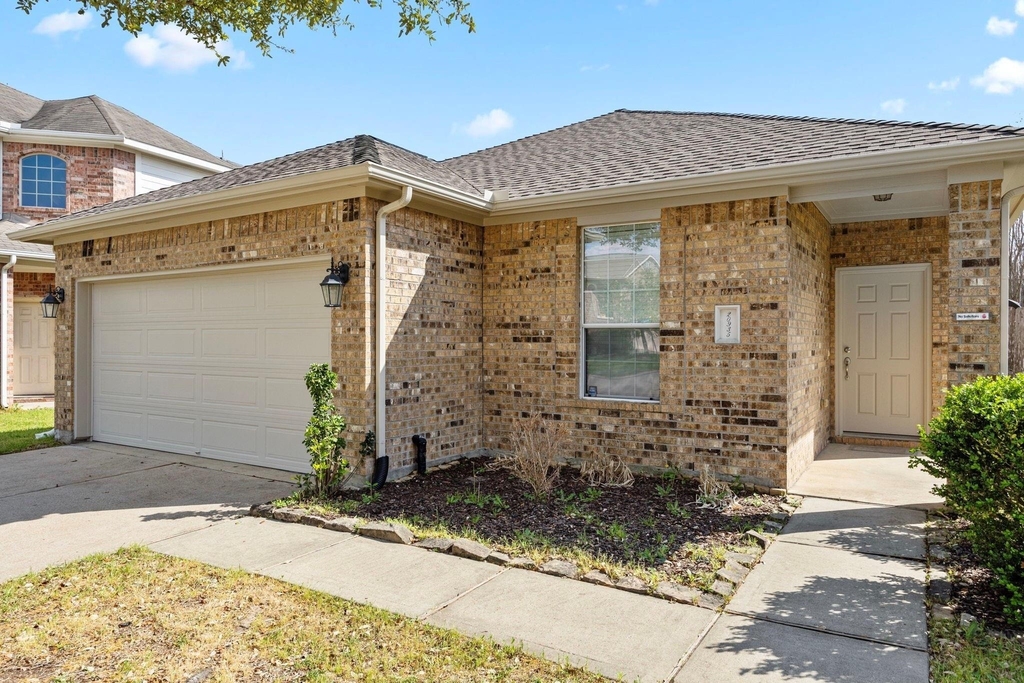 20935 Brodie Lane - Photo 3