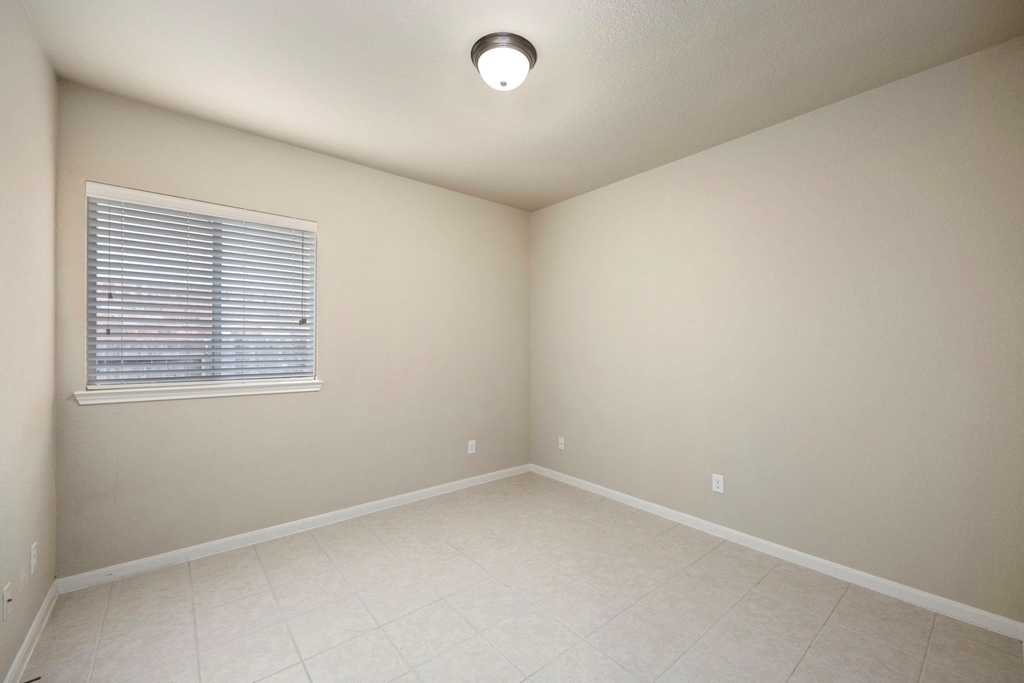20935 Brodie Lane - Photo 20