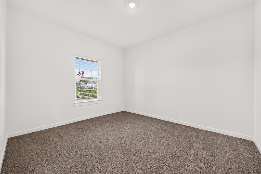2921 Willow Gulch Way - Photo 4