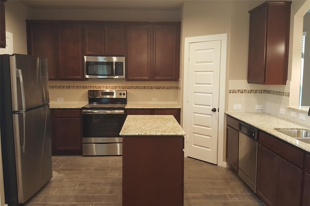 162 Parkgate - Photo 5