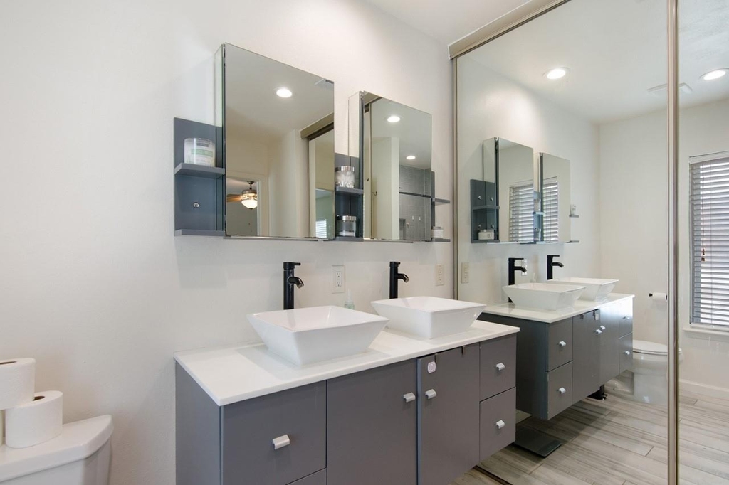 11681 Village Place Drive - Photo 23